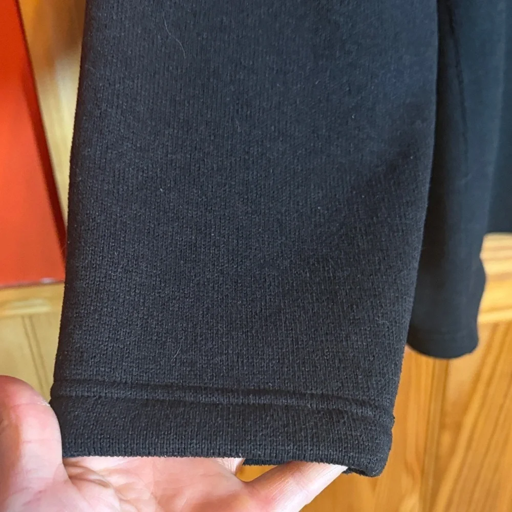 The North Face Men’s Charcoal Quarter-Zip Pullover